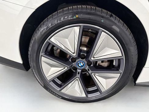 Certified 2023 BMW i4 eDrive35 w/ Premium Package image 32