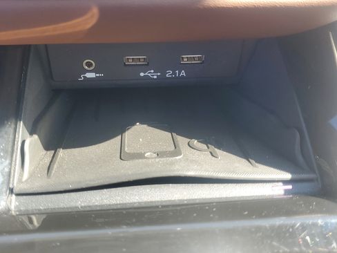 Used 2021 Subaru Outback Touring XT image 35