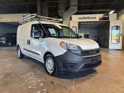 Used 2019 RAM ProMaster City Tradesman FWD image 3