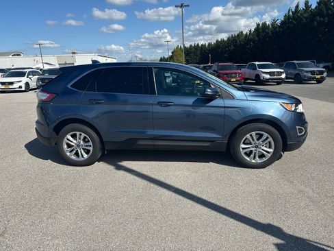 Used 2018 Ford Edge SEL w/ Equipment Group 201A image 3