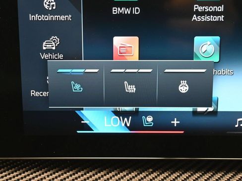 Used 2024 BMW X6 xDrive40i AWD/4WD image 18