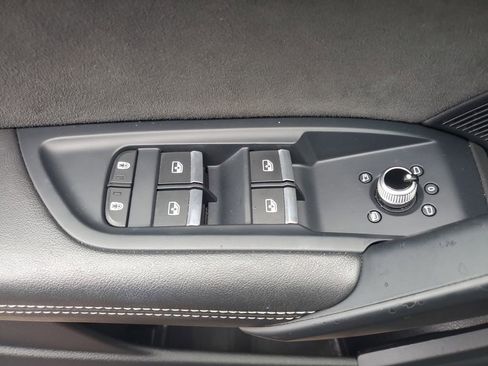 Used 2022 Audi SQ5 Premium Plus image 21