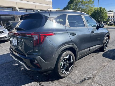 Used 2026 Kia Seltos S FWD image 5
