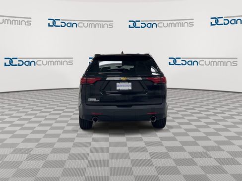 Used 2023 Chevrolet Traverse LS FWD image 7