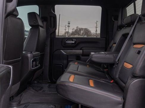Used 2021 GMC Sierra 3500 AT4 w/ AT4 Preferred Package AWD/4WD image 8