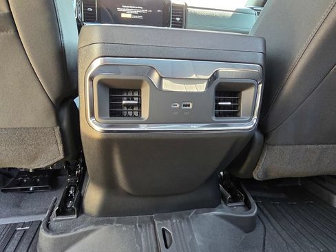 New 2026 GMC Sierra 1500 Elevation AWD/4WD image 18
