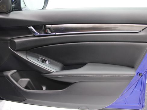 Used 2022 Honda Accord Sport image 24