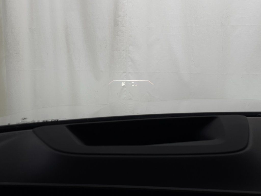 Used 2026 BMW X5 xDrive40i w/ Climate Comfort Package AWD/4WD image 17
