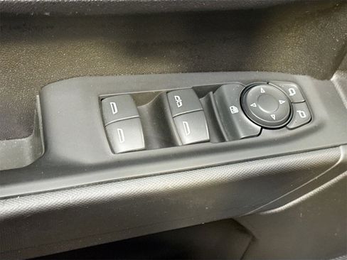 Certified 2022 Chevrolet Silverado 1500 Custom w/ LPO, Dark Essentials Package image 18