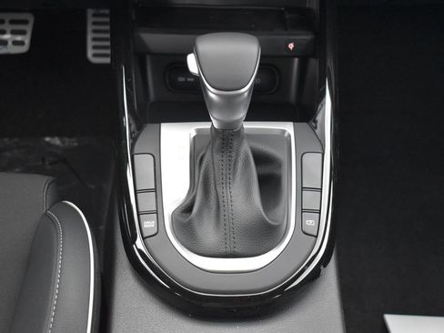 Used 2024 Kia Forte GT-Line w/ GT-Line Premium Package image 22