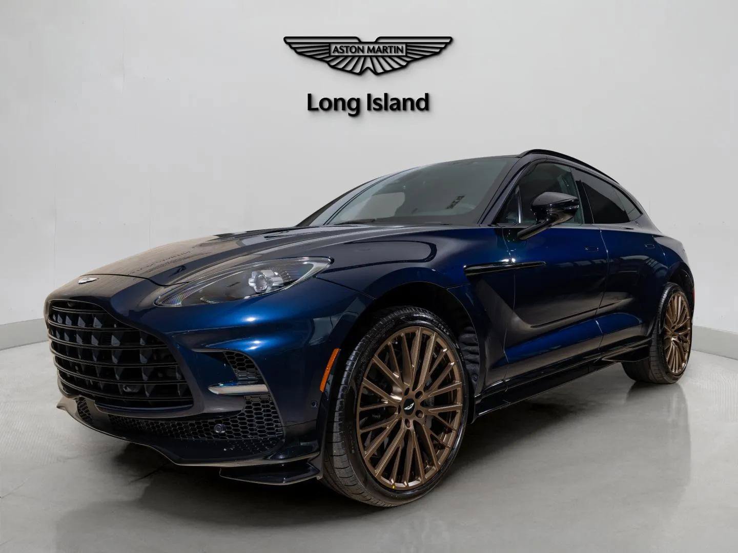New 2026 Aston Martin DBX 707 AWD/4WD image 1