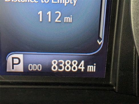 Used 2018 Toyota Sienna XLE w/ XLE Navigation Package image 19