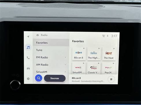 Used 2025 Toyota Tacoma TRD Sport image 11