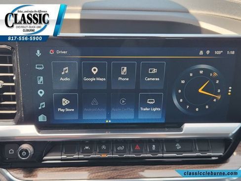 Used 2024 Chevrolet Silverado 1500 RST w/ Z71 Off-Road Package AWD/4WD image 18