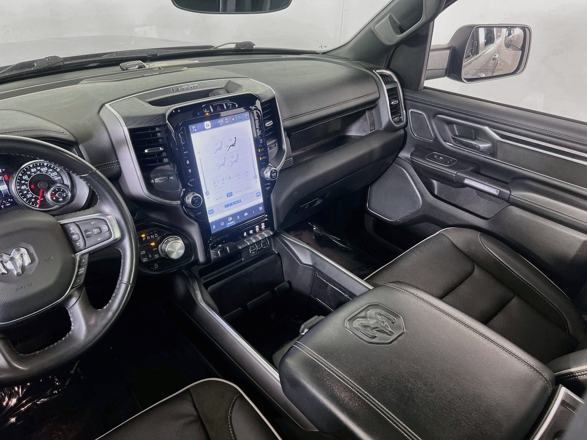 Used 2023 RAM 1500 Laramie AWD/4WD image 24