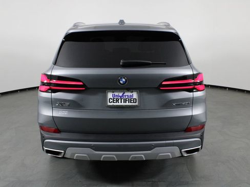 Used 2024 BMW X5 xDrive40i w/ Premium Package AWD/4WD image 10