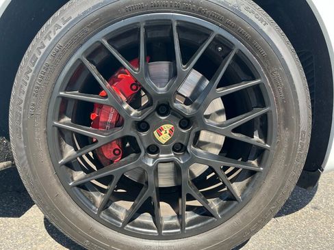 Used 2017 Porsche Macan GTS AWD/4WD image 35