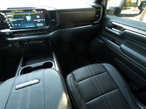 Used 2024 Chevrolet Silverado 2500 High Country w/ Max Trailering Package image 14