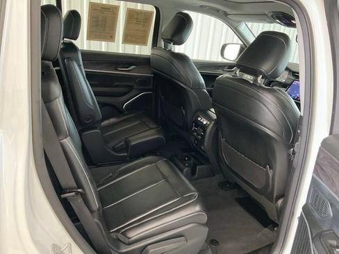 Used 2021 Jeep Grand Cherokee L Limited RWD image 25