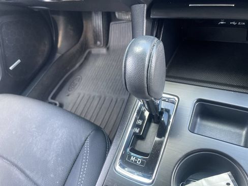Used 2019 Subaru Outback 2.5i Limited AWD/4WD image 27