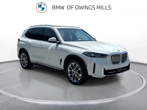 Certified 2024 BMW X5 xDrive40i w/ Premium Package AWD/4WD image 10