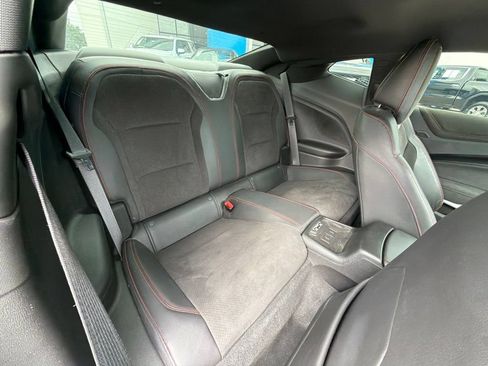 Used 2022 Chevrolet Camaro ZL1 RWD image 14