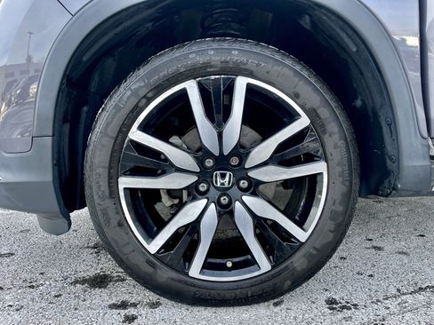 Used 2019 Honda Pilot Touring image 9