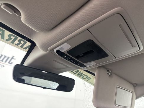 Used 2025 Honda CR-V EX-L image 19