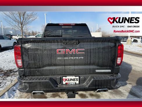 Used 2025 GMC Sierra 1500 Elevation w/ Elevation Premium Package image 6