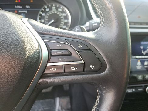 Used 2019 INFINITI QX50 Essential w/ Premium Heat Package image 22