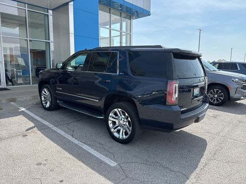 Used 2018 GMC Yukon SLT w/ Premium Edition AWD/4WD image 4