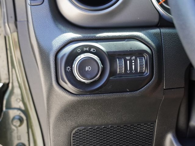 Used 2022 Jeep Wrangler Unlimited Sport AWD/4WD image 20