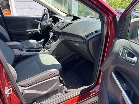 Used 2015 Ford Escape SE AWD/4WD image 8