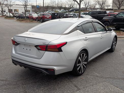 Used 2022 Nissan Altima 2.5 SR image 9