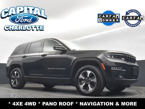 Used 2023 Jeep Grand Cherokee 4WD 4xe image 18