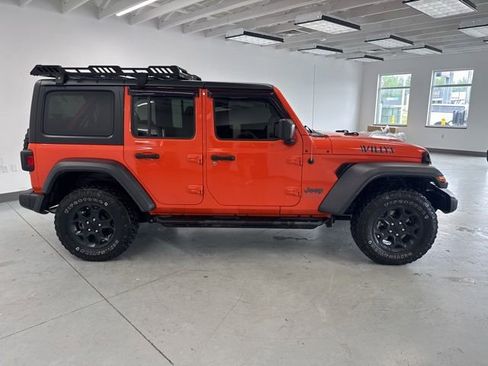 Used 2023 Jeep Wrangler Unlimited w/ Cold Weather Group AWD/4WD image 15
