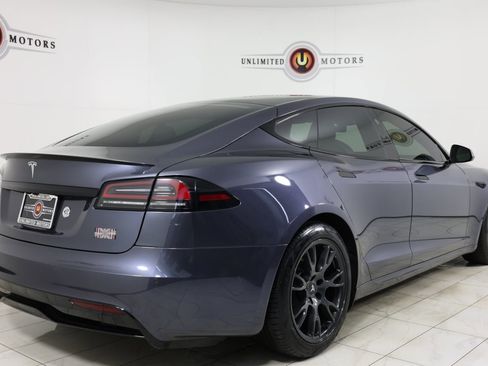 Used 2022 Tesla Model S Plaid image 3