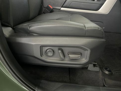 Used 2023 Toyota Tundra Limited AWD/4WD image 59