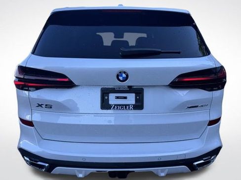 New 2026 BMW X5 xDrive40i w/ M Sport Package image 5
