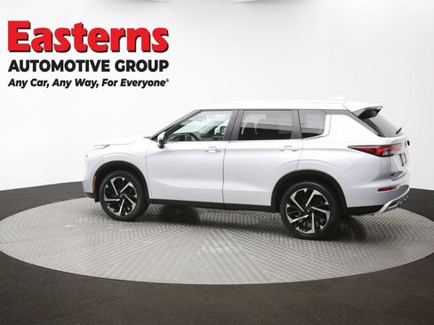 Used 2024 Mitsubishi Outlander SE AWD/4WD image 61