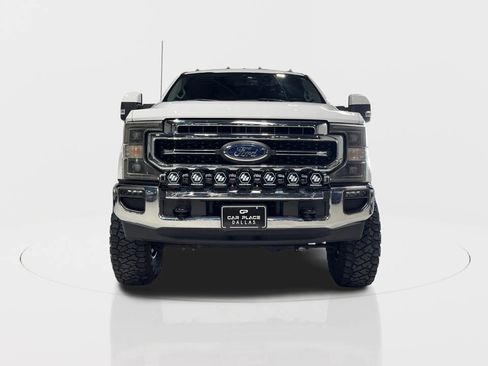 Used 2020 Ford F250 Lariat w/ Lariat Value Package image 4