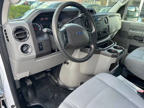 Used 2013 Ford E-250 and Econoline 250 w/ Commercial Cargo Van Pkg RWD image 20