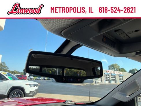 Used 2017 GMC Sierra 1500 SLT w/ SLT Preferred Package AWD/4WD image 30