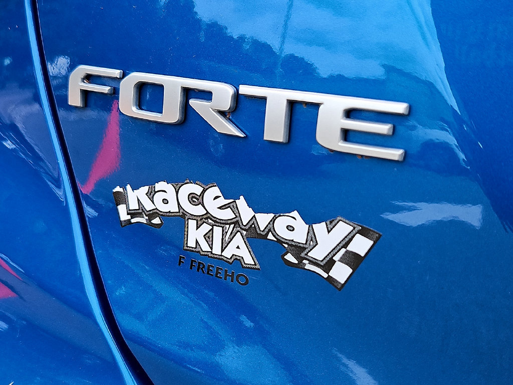 Used 2023 Kia Forte GT-Line w/ GT-Line Technology Package FWD image 30