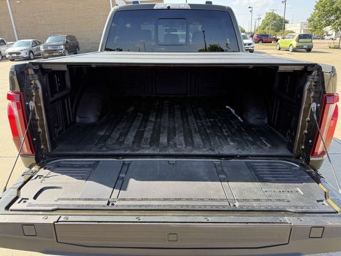 Used 2025 Ford F150 Raptor w/ Equipment Group 803A Raptor R AWD/4WD image 28