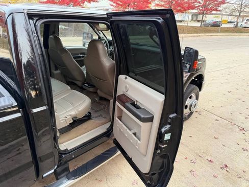 Used 2008 Ford F350 XL image 25