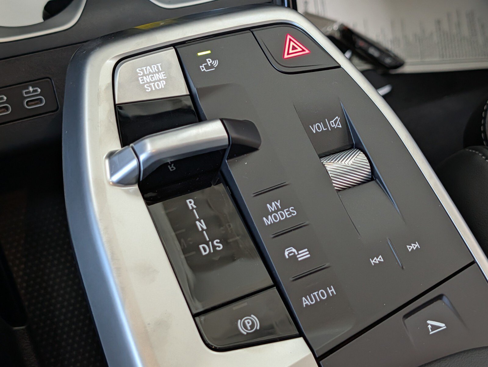 New 2027 BMW X1 xDrive28i AWD/4WD image 26