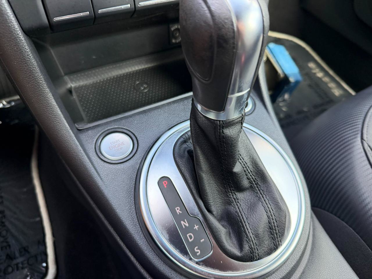 Used 2014 Volkswagen Beetle TDI FWD image 32