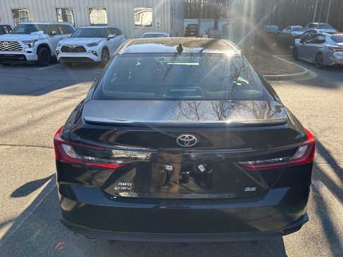 New 2026 Toyota Camry SE image 15