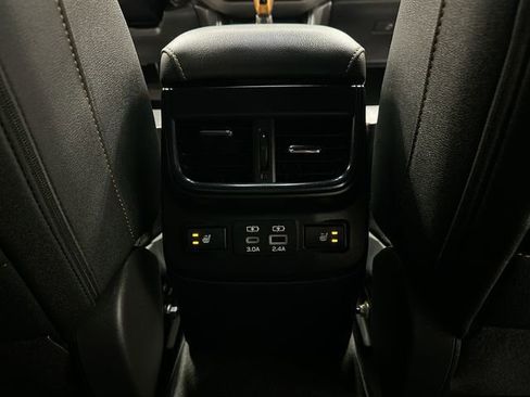 Certified 2025 Subaru Outback Wilderness AWD/4WD image 21